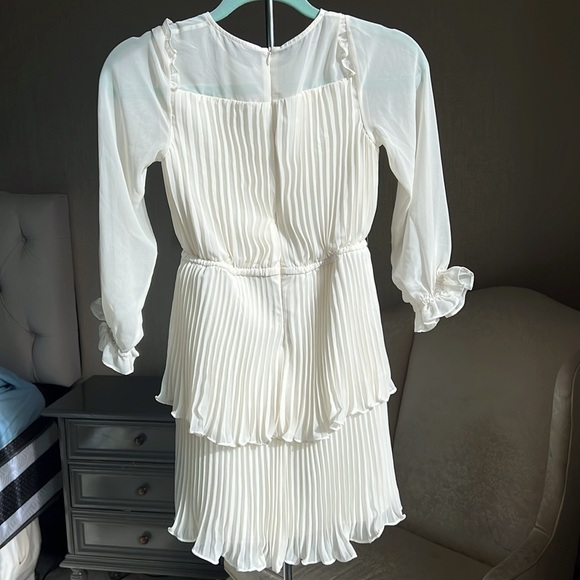 MINT CONDITION. Self-Portrait Girls cream chiffon tiered dress. size 10-12 - Picture 6 of 8